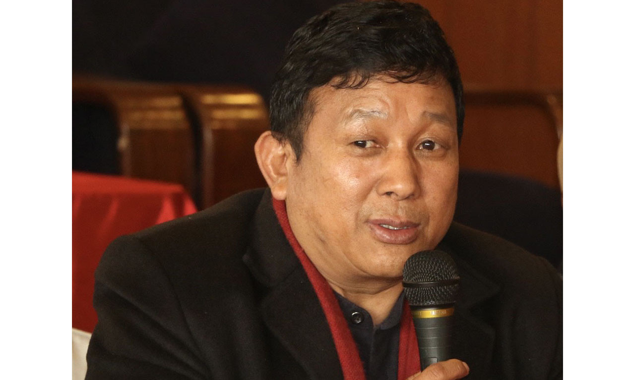 प्रेस स्वतन्त्रतालाई असर नपर्ने गरी सामाजिक सञ्जाल नियमन गर्ने निर्देशिका आउँछ :  मन्त्री गुरुङ